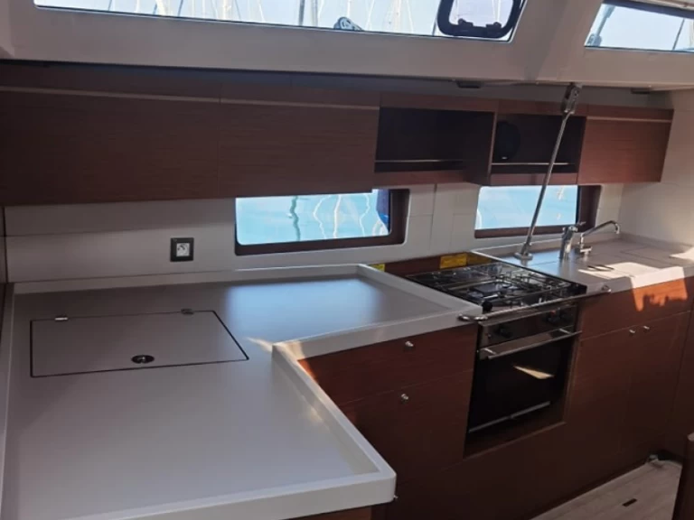 Alquiler de Velero, con o sin patrón Bénéteau Préveza