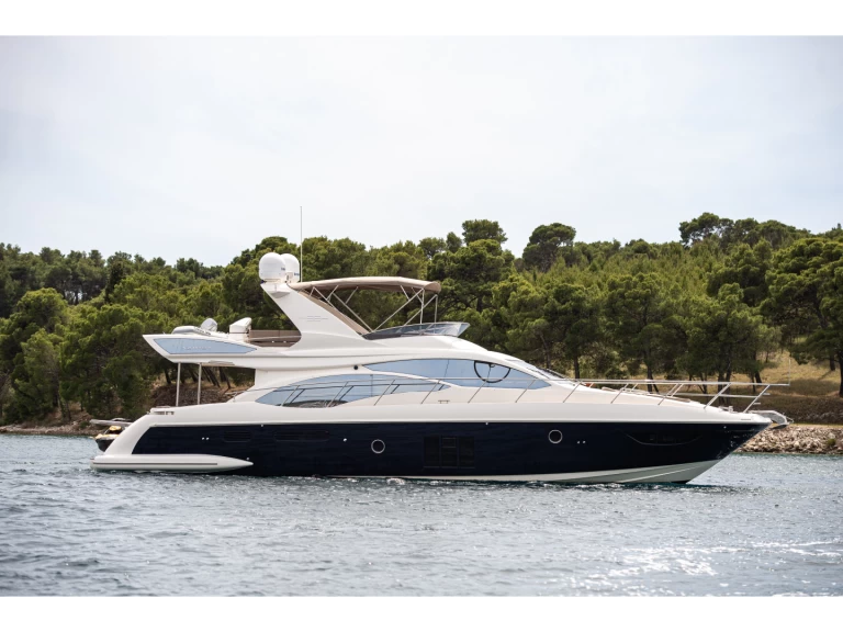 Azimut Azimut 58 Fly de alquiler a Šibenik
