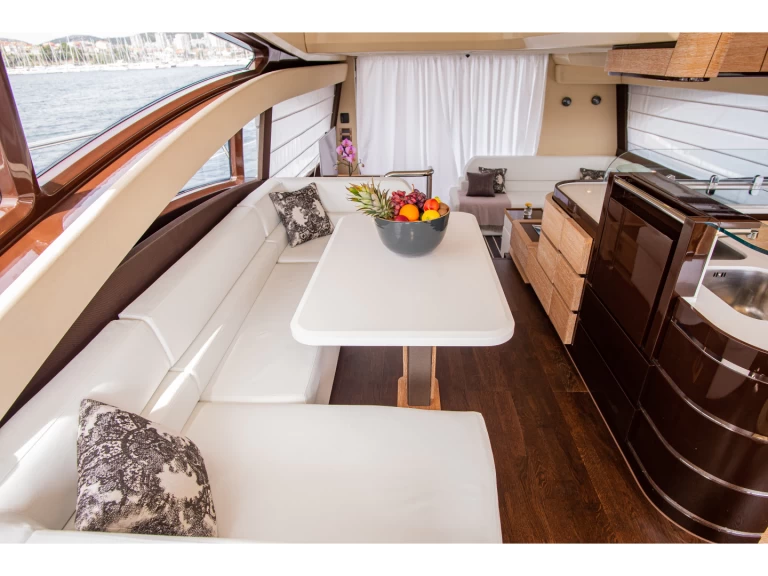 Alquiler Šibenik - Azimut Azimut 58 Fly en SamBoat