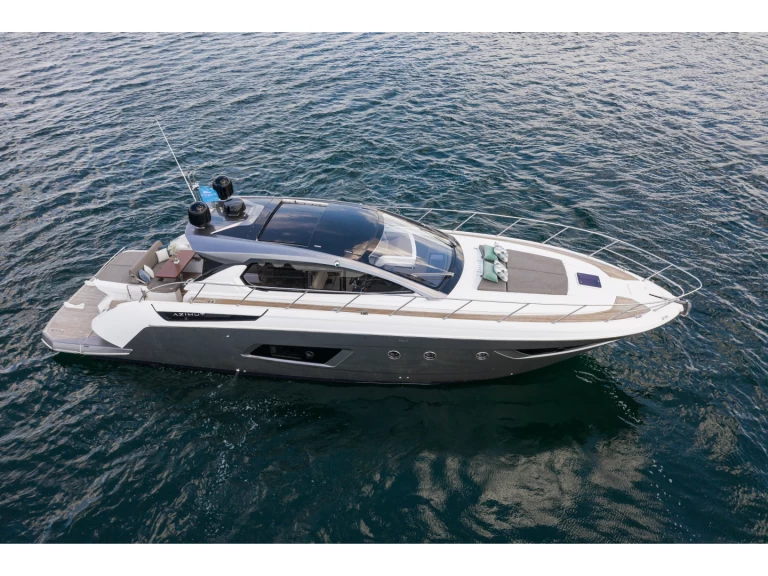 Alquiler de embarcaciones Azimut Azimut Atlantis 50 HT enŠibenik en Samboat