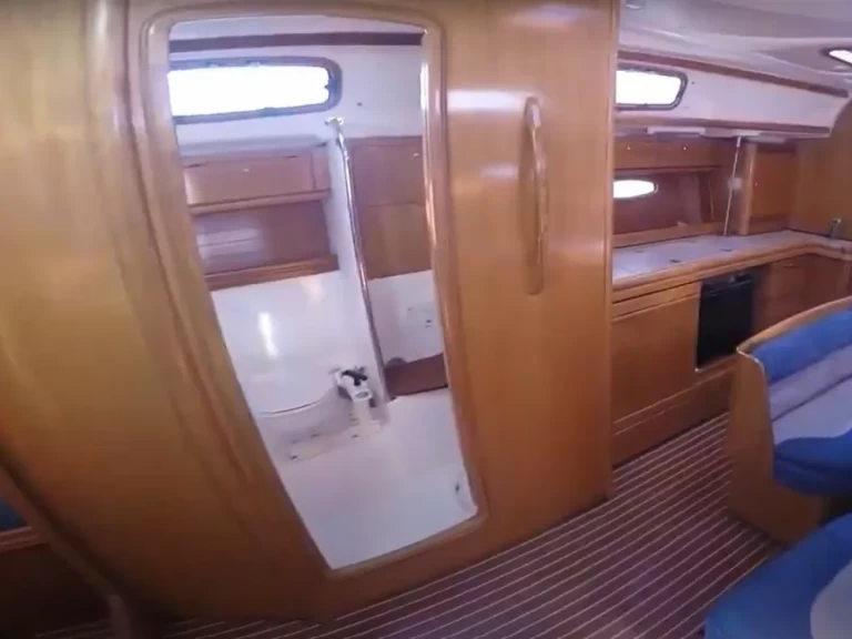 Alquiler Velero Bavaria con o sin  título de navegación