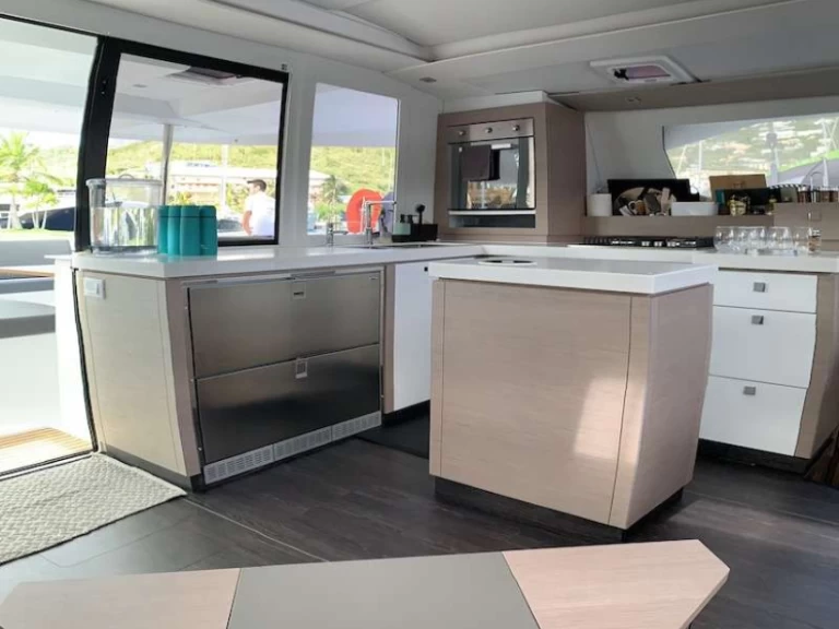 Alquiler Catamarán en Road Town - Fountaine Pajot Saona 47