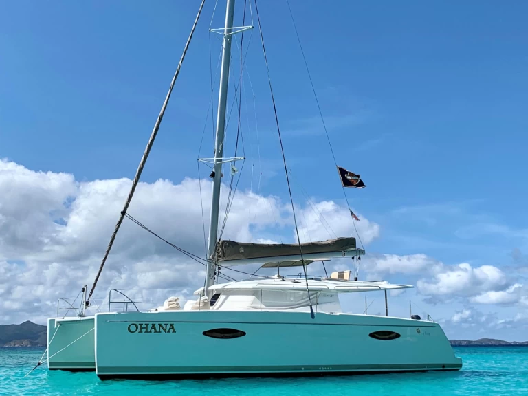 Alquiler de embarcaciones Fountaine Pajot Fountaine Pajot Helia 44 enRoad Town en Samboat