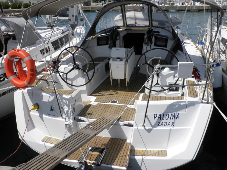 Alquiler de Velero, con o sin patrón Jeanneau Sukošan
