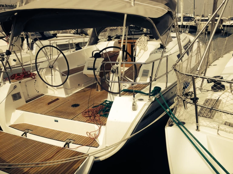 Velero para alquilar Sukošan al mejor precio