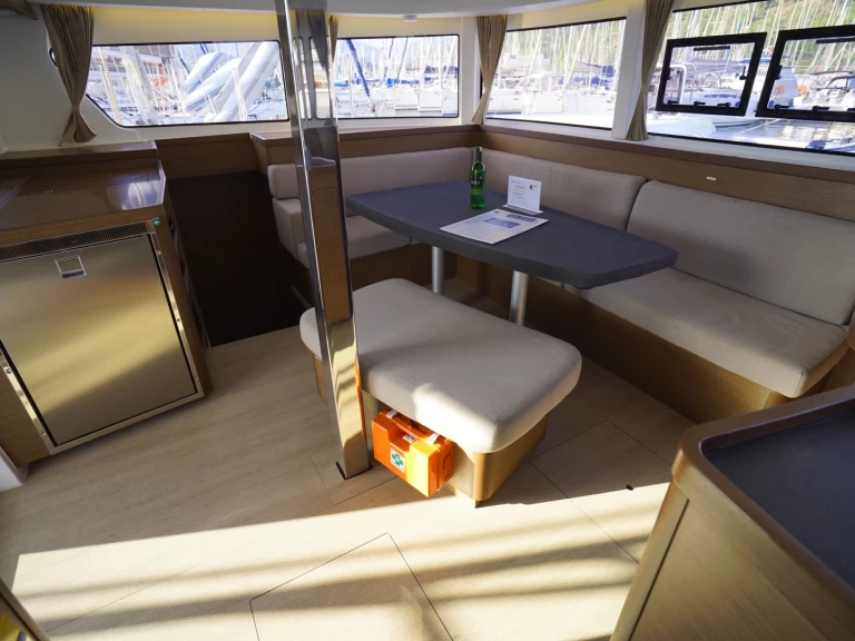 Alquiler de Catamarán, con o sin patrón Lagoon Marmaris