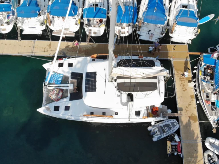 Lagoon Lagoon 50 de alquiler a Lefkáda