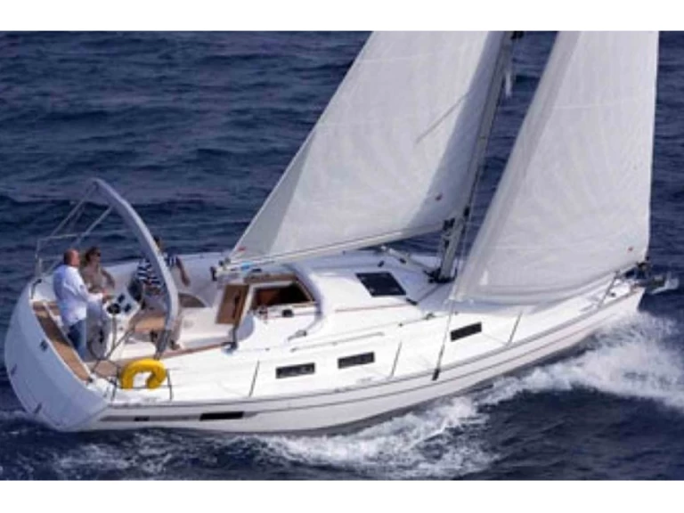 Bavaria Bavaria 36 Cruiser de alquiler a Primošten