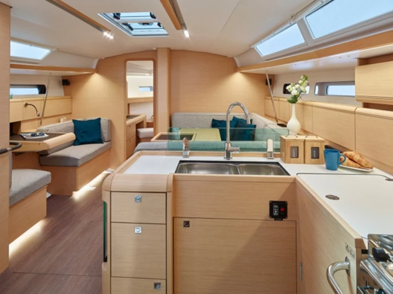 Alquiler de barcos Primošten barato de Sun Odyssey 449