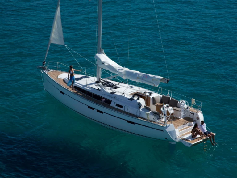 Alquiler de embarcaciones Bavaria Cruiser 46 enPrimošten en Samboat