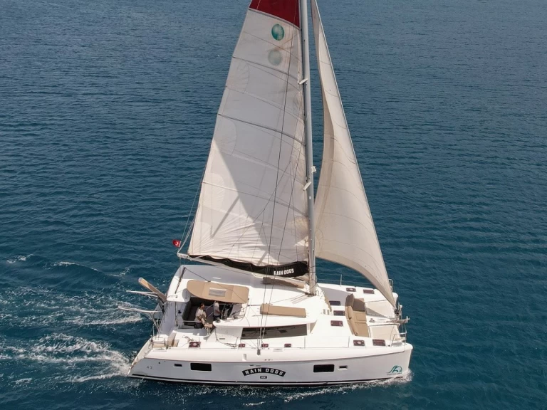 Alquiler de Catamarán, con o sin patrón Lagoon Marmaris