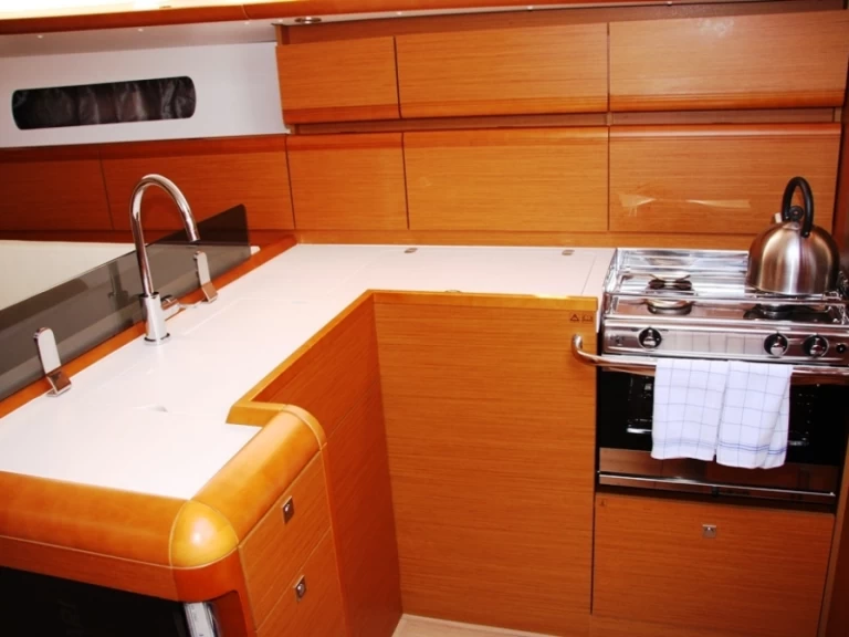 Alquiler de Jeanneau Sun Odyssey 439 en Marmaris