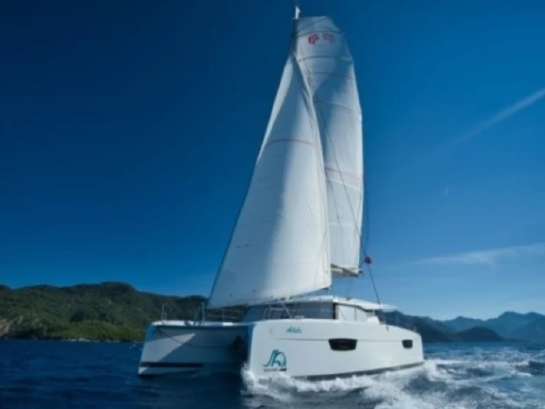 Fountaine Pajot Astrea 42 de alquiler a Marmaris