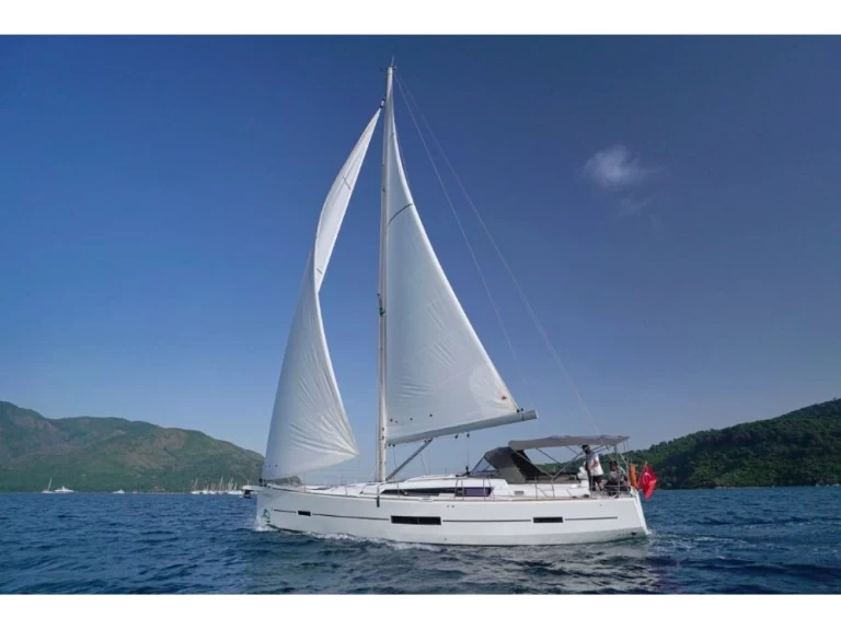 Alquiler de Velero, con o sin patrón Dufour Marmaris