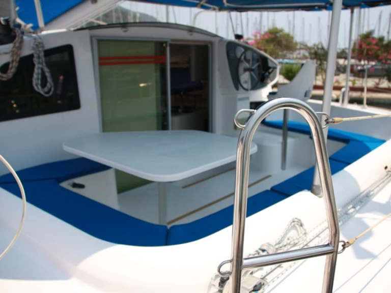 Fountaine Pajot Athena 38 de alquiler a Marmaris