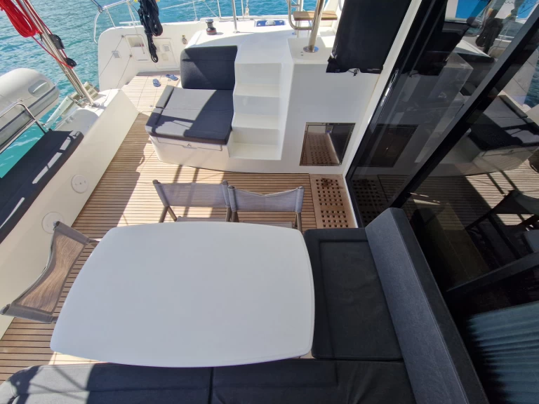 Alquiler de embarcaciones Lagoon Lagoon 42 enPortoferraio en Samboat