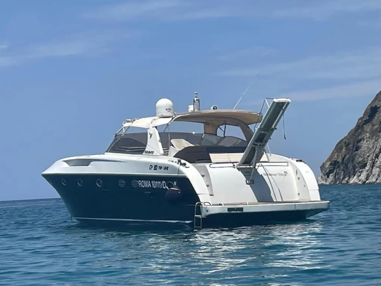 Alquiler Nettuno - Rizzardi Rizzardi 50 Top Line en SamBoat