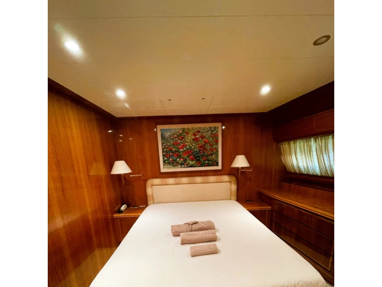 Alquiler de barcos Salerno barato de Canados 86 Fly  