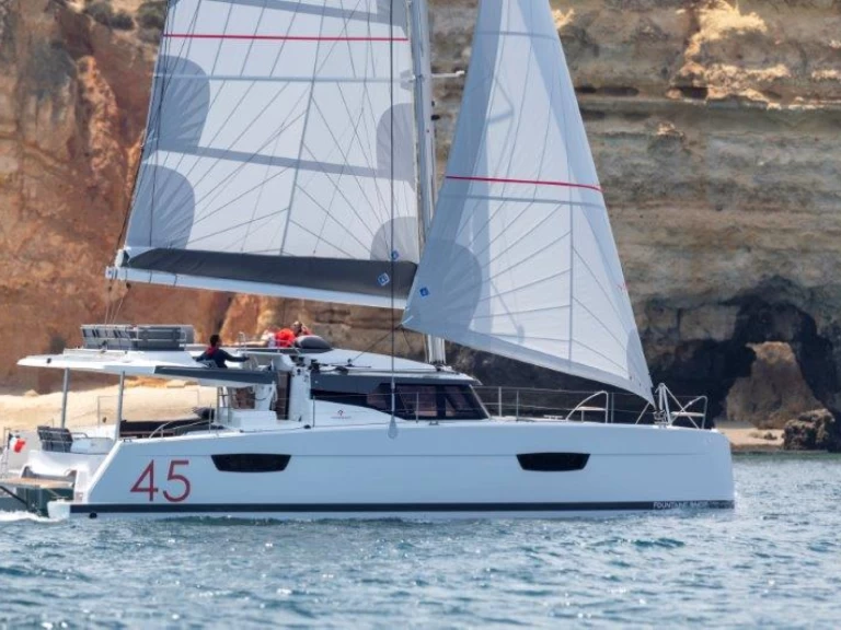 Alquiler de Fountaine Pajot Elba 45 en Palma de Mallorca