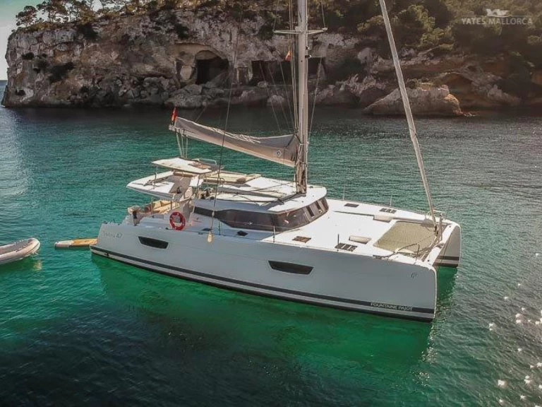 Alquiler Catamarán Fountaine Pajot con o sin  título de navegación