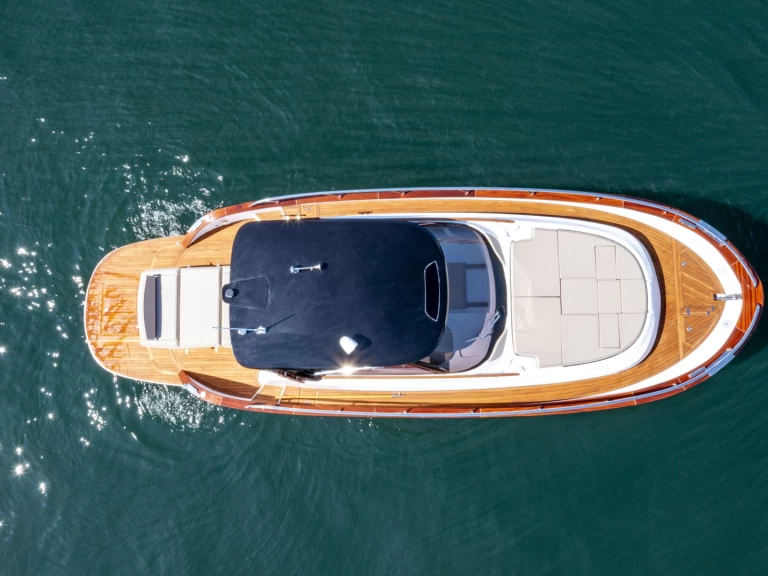 Alquiler de Lancha, con o sin patrón  Novi Vinodolski