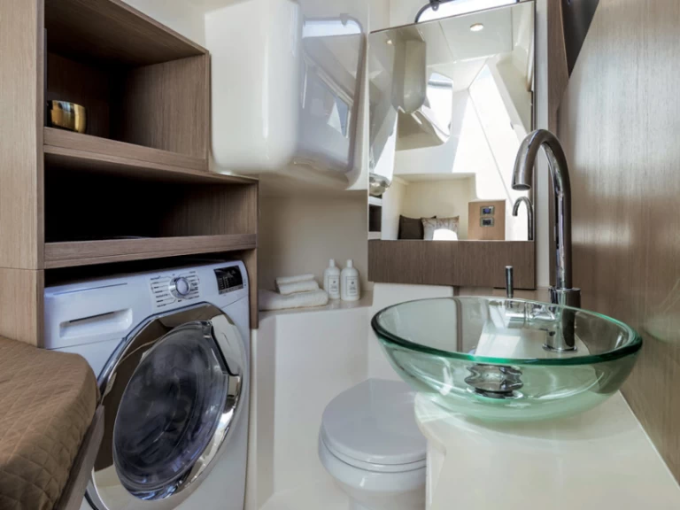 Alquiler Lancha Absolute con o sin  título de navegación