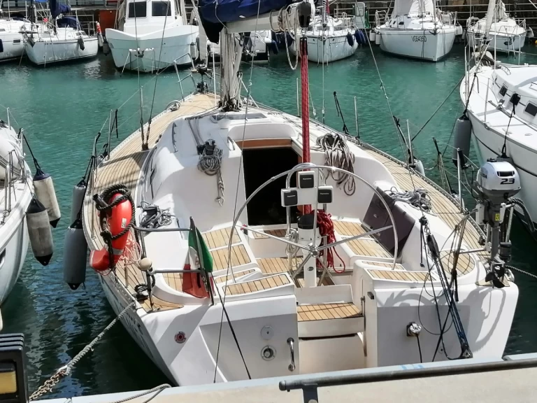 Alquiler de embarcaciones Elan Elan 40 enGenova en Samboat