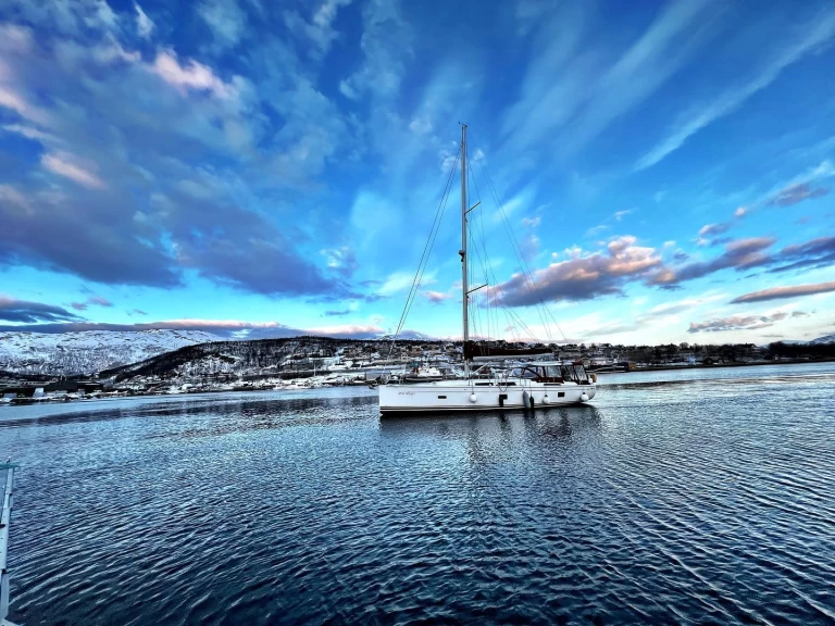 Alquiler Velero en Eidkjosen - Hanse Hanse 458