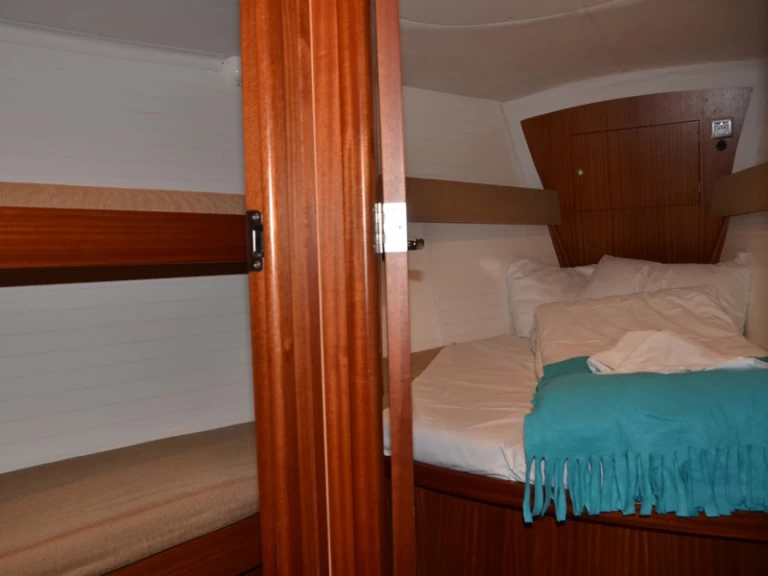 Alquiler Velero Delphia con o sin  título de navegación