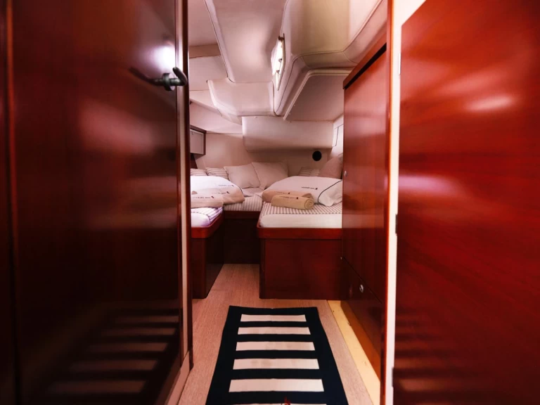 Alquiler de Hanse Hanse 540 E en Lávrio