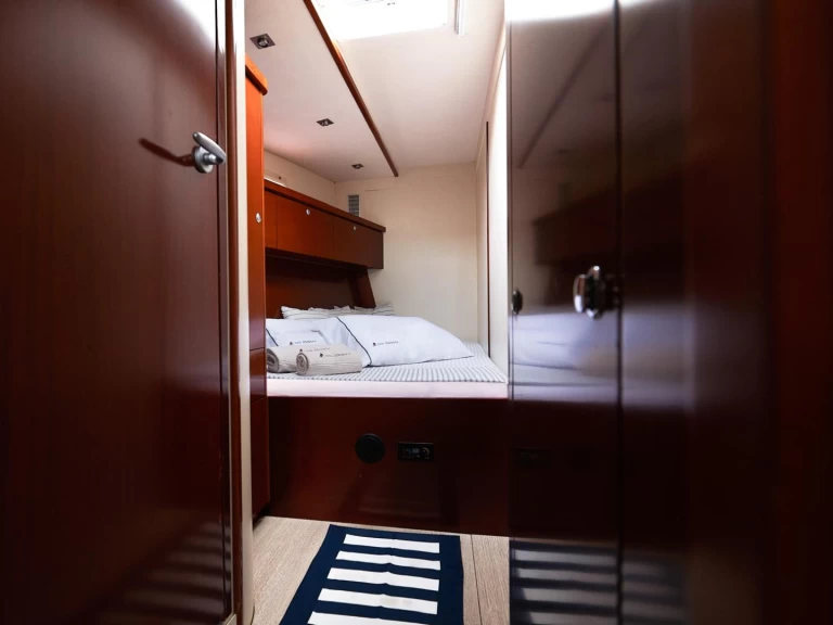 Alquiler de barcos Álimos barato de Hanse 540 E