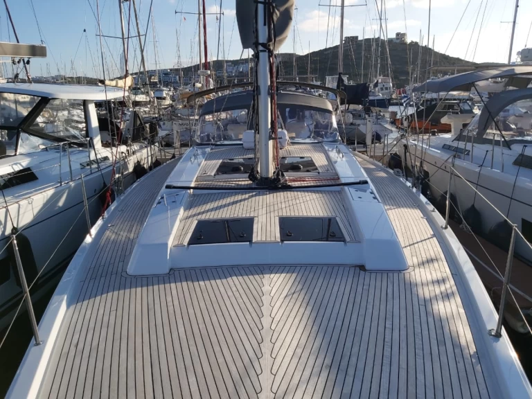 Alquiler de Hanse Hanse 508 en Lávrio