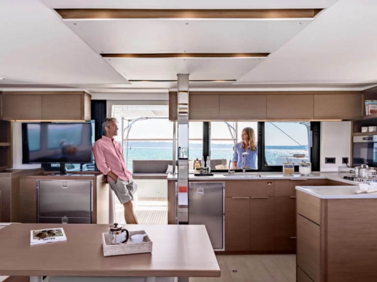 Alquiler de barcos Vlychada barato de Lagoon 46