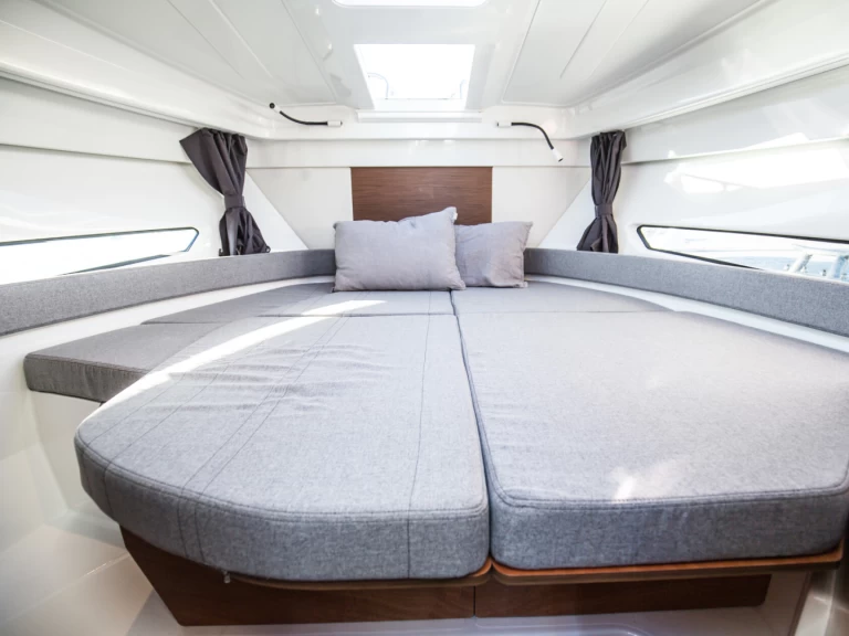 Bénéteau Antares 9 de alquiler a Pula