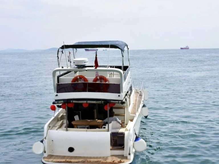 costom made  costom made de alquiler a Eminönü