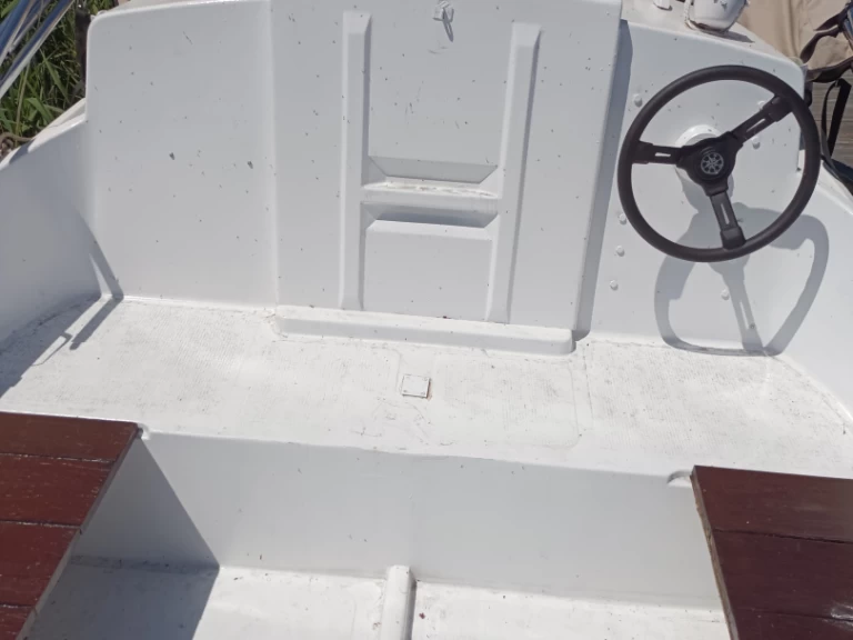 Alquiler de embarcaciones lanavere menhir enLacanau en Samboat