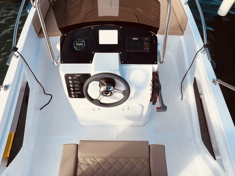 Alquiler Lancha en Rovinj - Barqa Barqa Q20