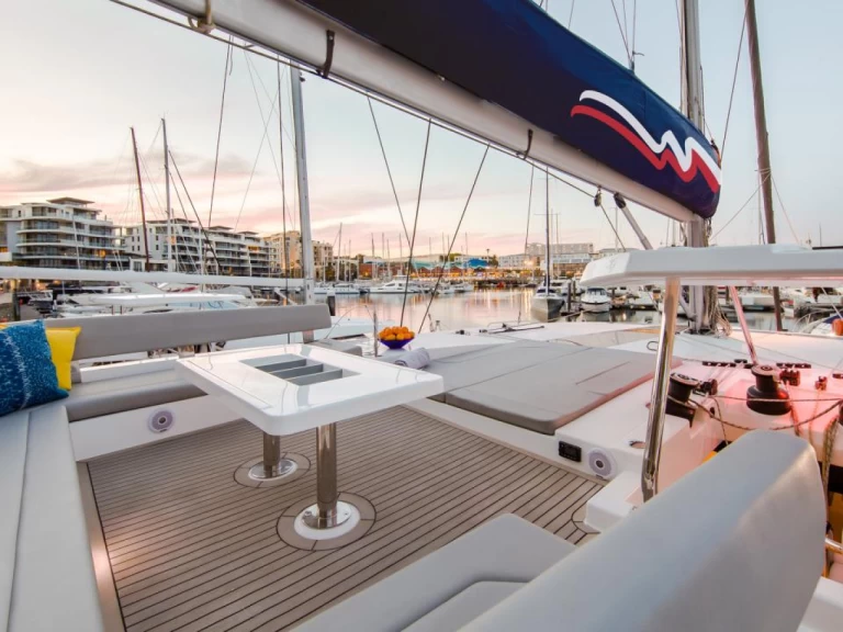 Alquiler de barcos Oyster Pond barato de Leopard 50