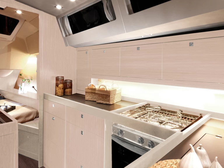 Velero para alquilar Furnari al mejor precio