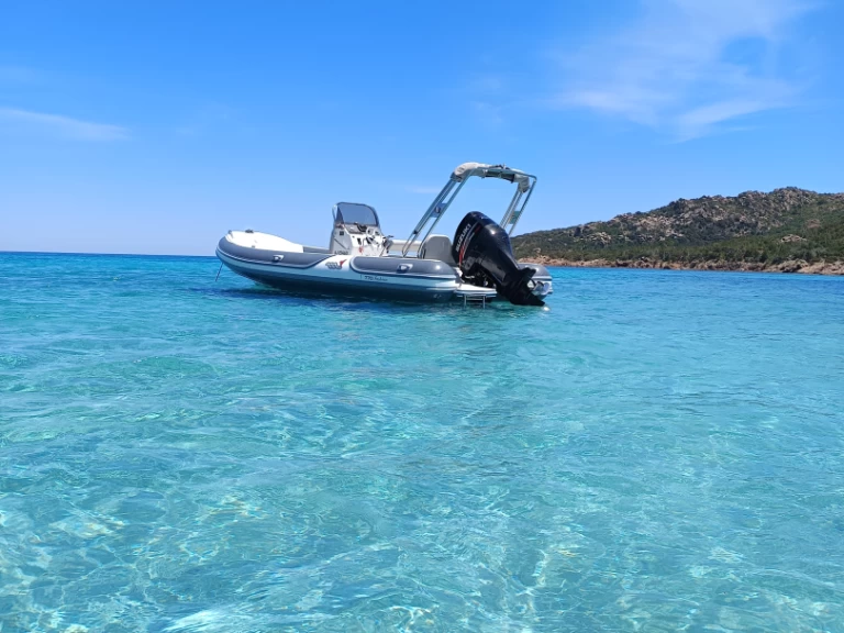 Alquiler de Neumática, con o sin patrón MV Marine Bonifacio