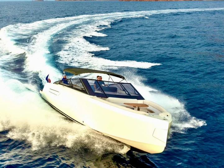 Alquiler Lancha en Saint-Laurent-du-Var - BB Yatchs BB44 Panarea