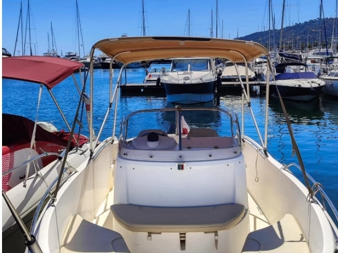 Alquiler de barcos Golfe-Juan barato de Cap Camarat 635 Style