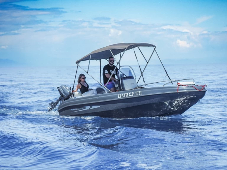 Alquiler de Karel XS 480 en Rhodes (Ciudad)