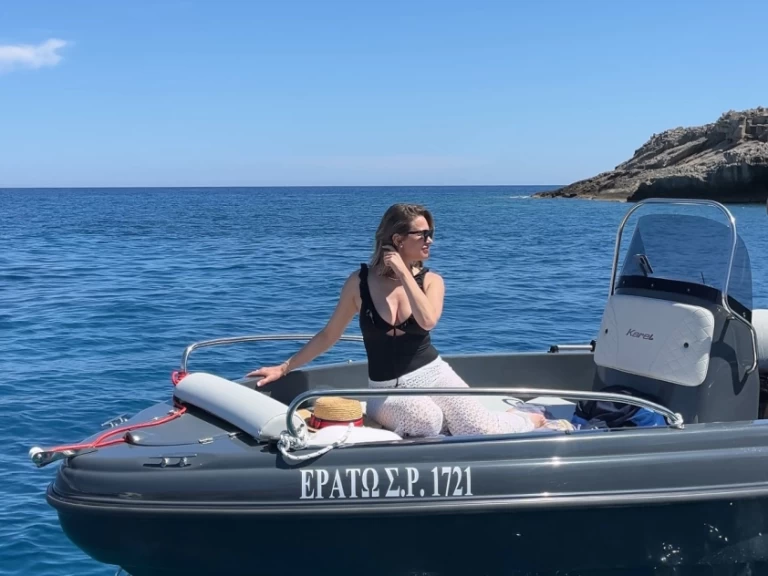 Alquiler Lancha Karel con o sin  título de navegación