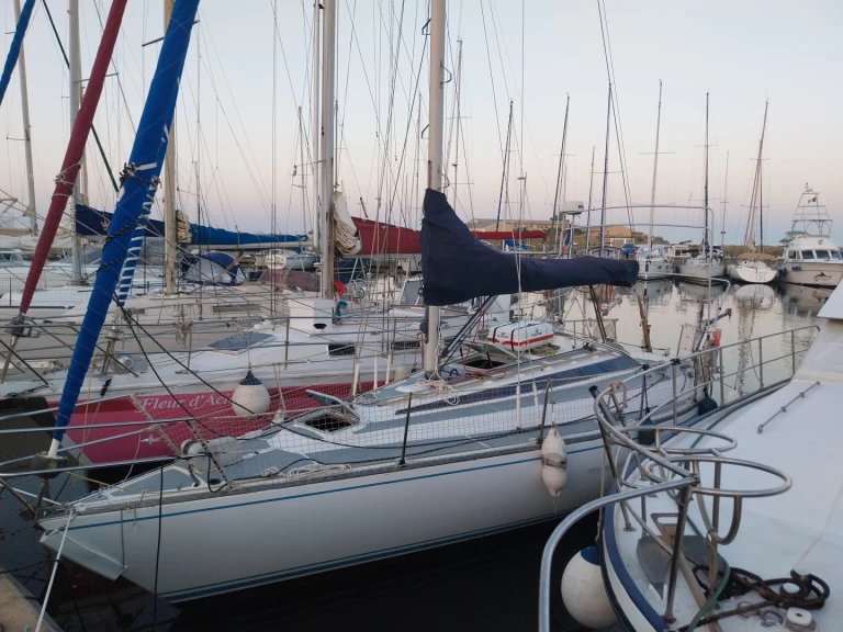 Alquiler de embarcaciones Conati 31 enGruissan en Samboat