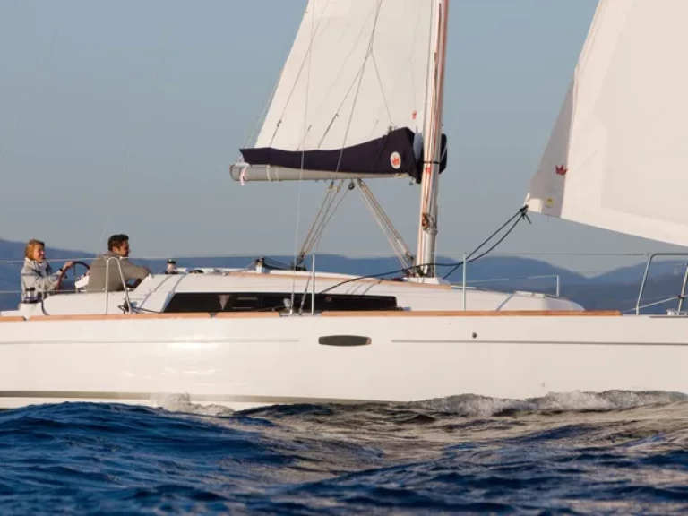 Bénéteau Oceanis 31 de alquiler a Procida