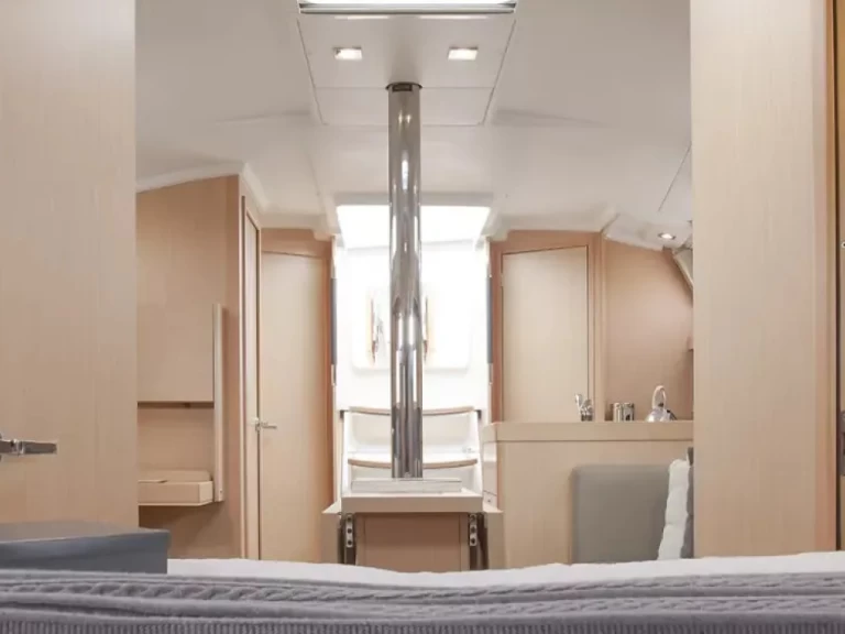 Alquiler de embarcaciones Bénéteau Oceanis 35 enFurnari en Samboat