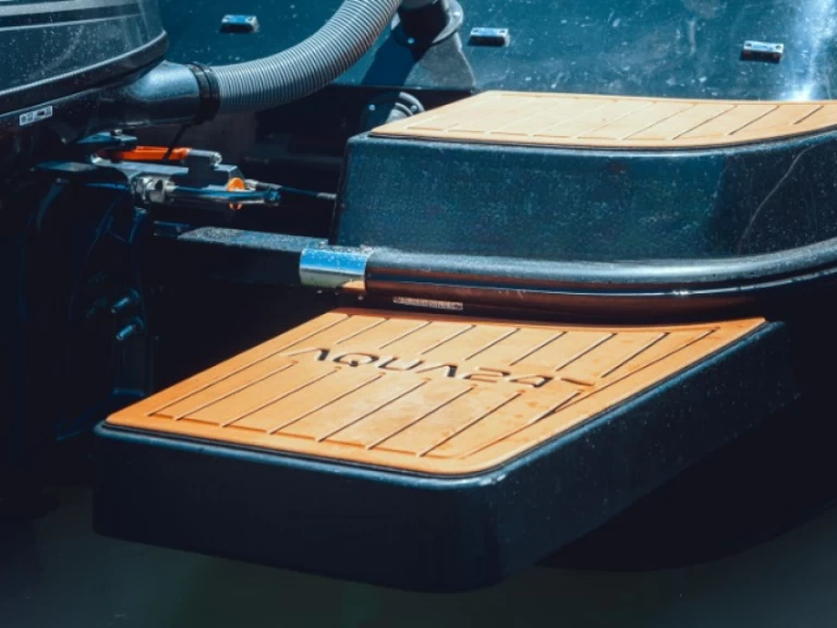 Alquiler Puerto Marina Benalmadena - FEMIS AQUA 615 T6 en SamBoat