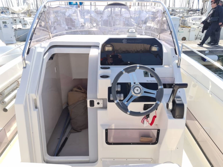 Pacific Craft Pacific Craft 750 Open de alquiler a Empuriabrava