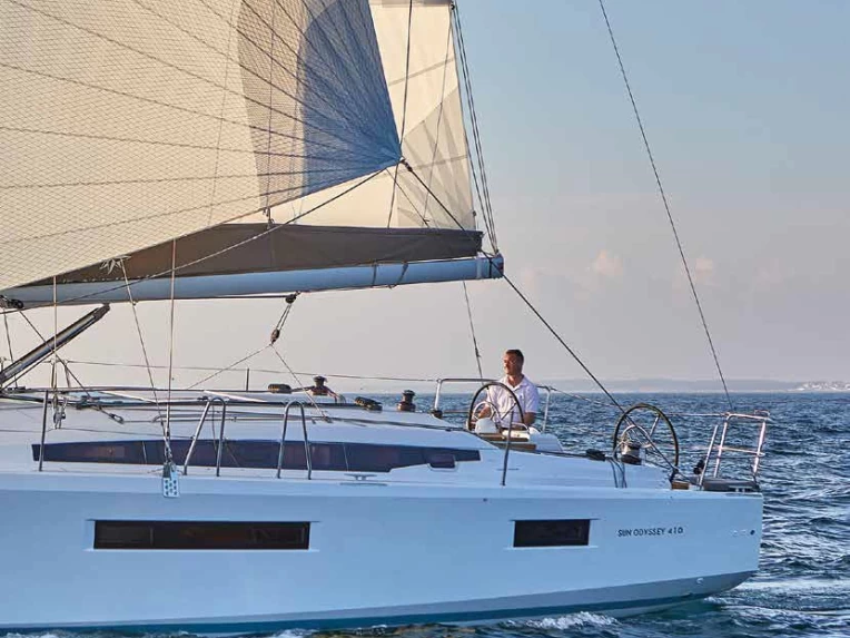 Alquiler Capo d'Orlando - Jeanneau Sun Odyssey 440 en SamBoat